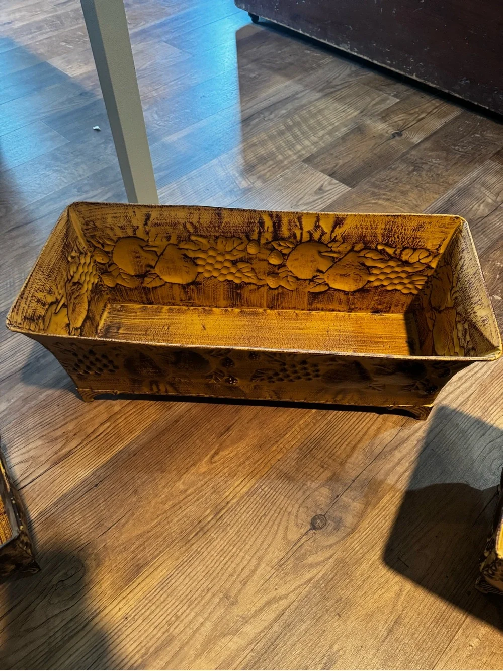 Antique-Style Gold Floral Metal Planter Set - Home Accents